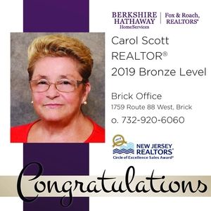 Meet your Posher, Carol